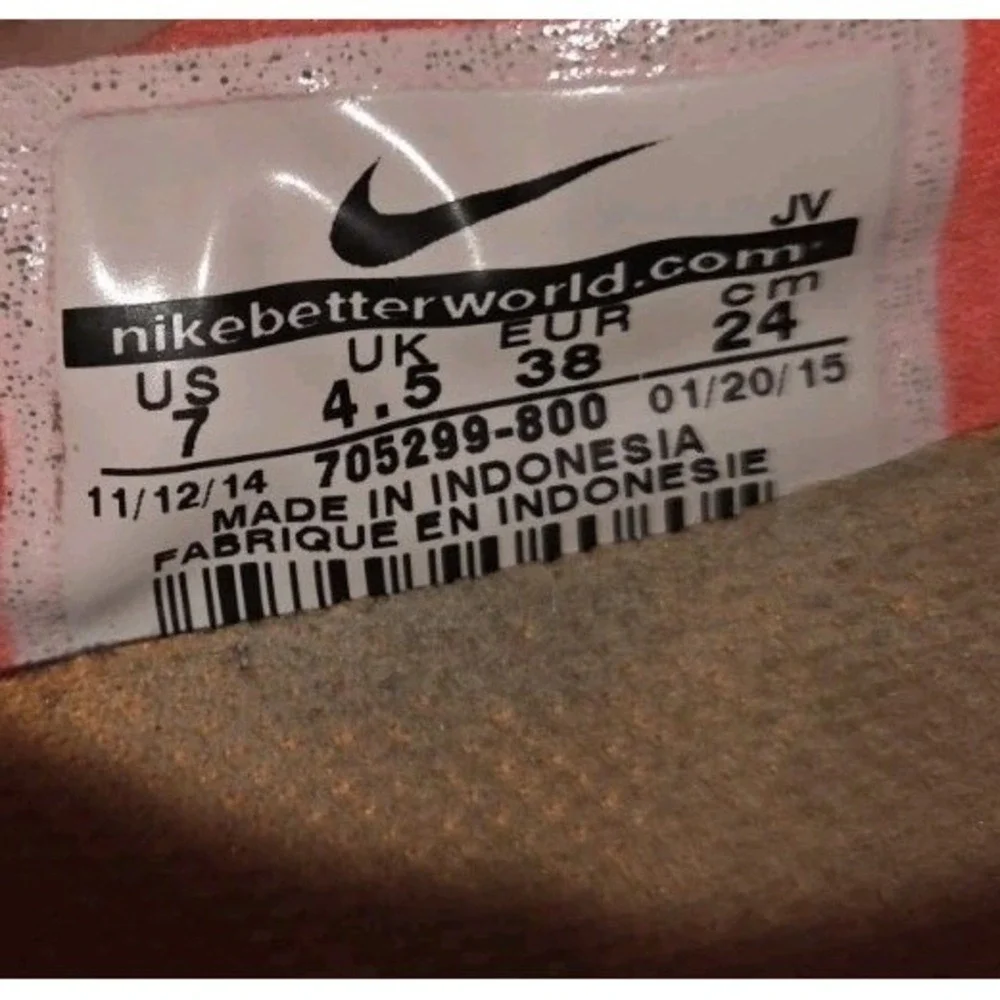 Women's Nike Flex Fury Neon Orange Lightweight Running Shoe Size 7 Athletic wear